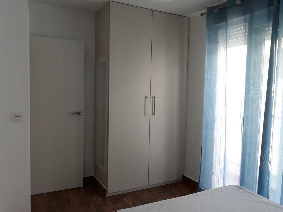 Apartamentos Centro Santa Pola Luaran gambar
