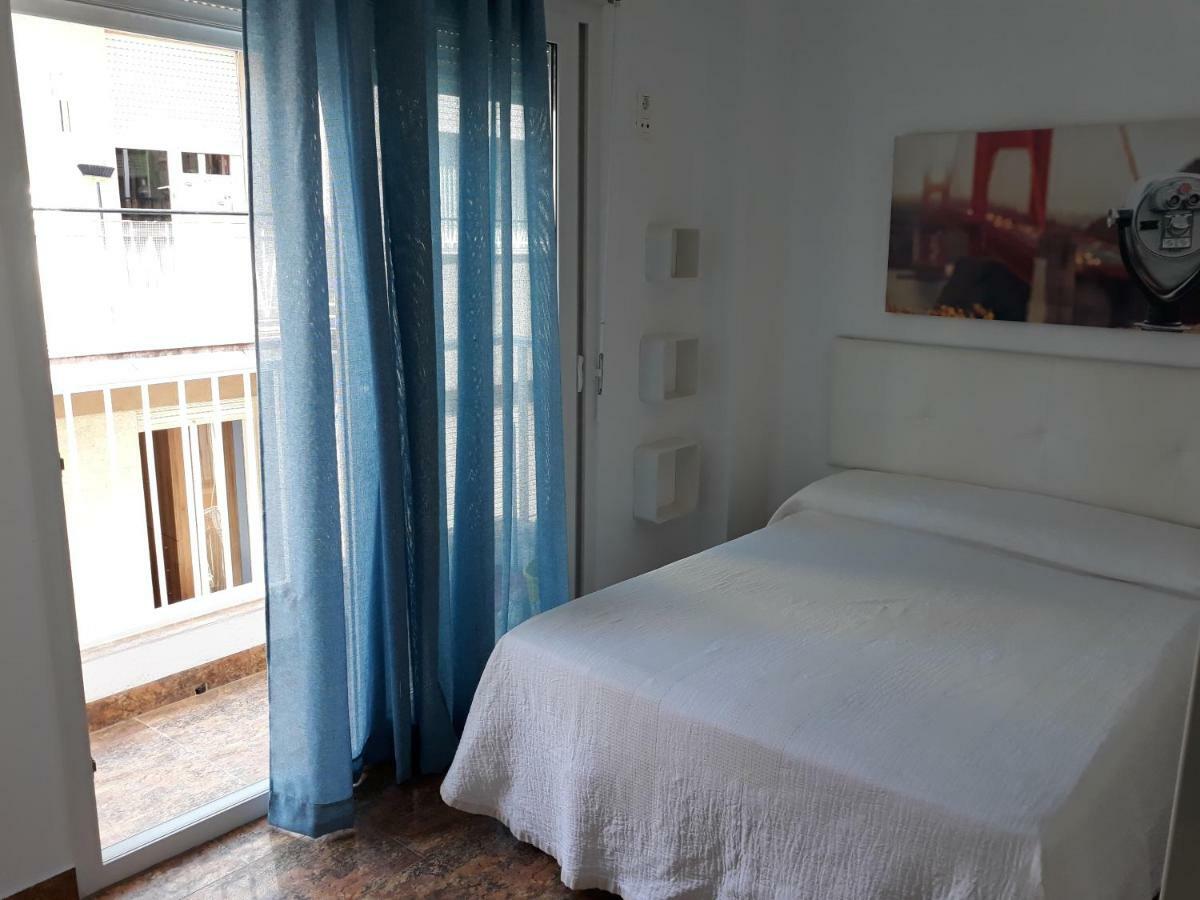 Apartamentos Centro Santa Pola Luaran gambar