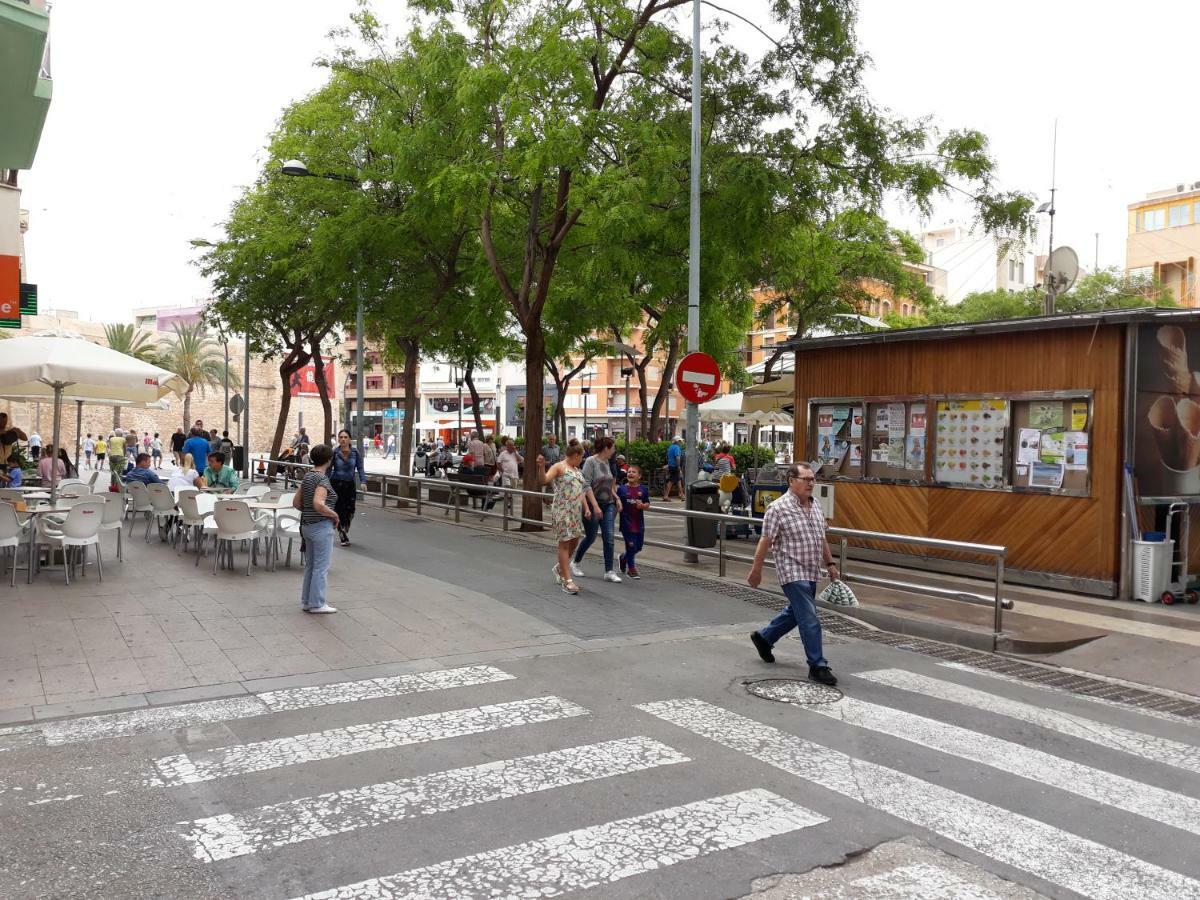Apartamentos Centro Santa Pola Luaran gambar