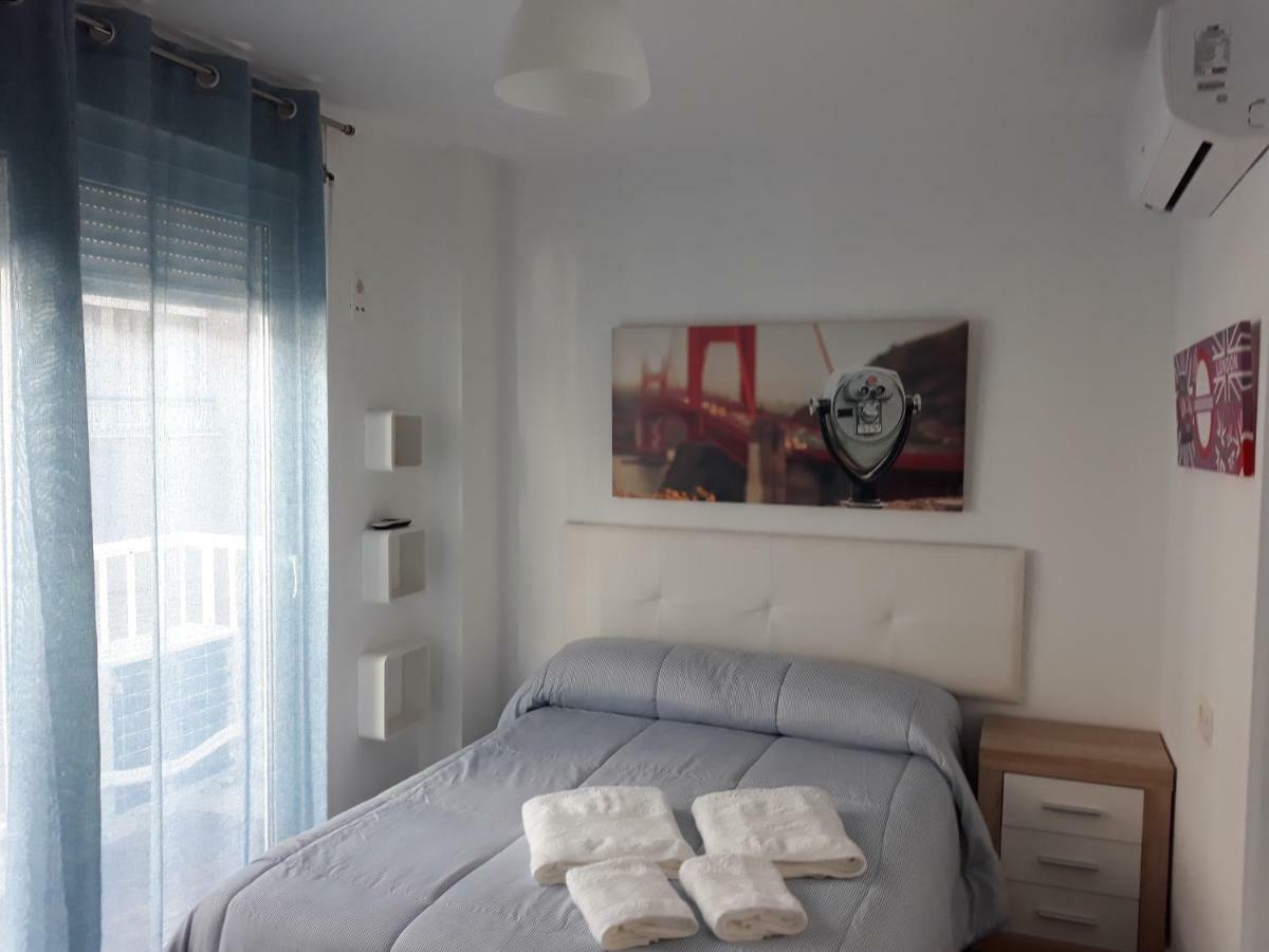 Apartamentos Centro Santa Pola Luaran gambar